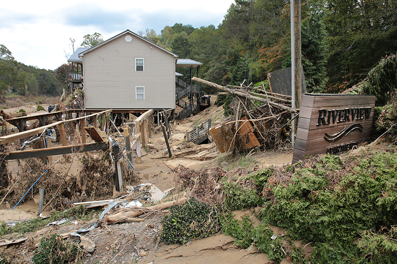 Hurricane Helene Aftermath : North Carolina : Richard Moore : Photographer : Photojournalist